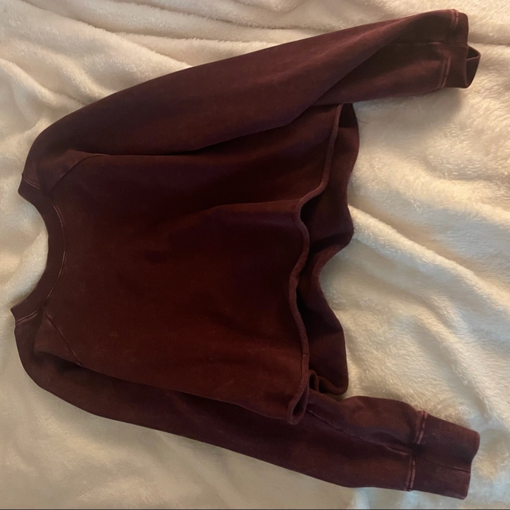 Purple cropped sweatshirt